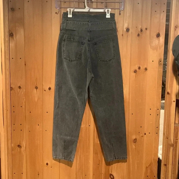 GRLFRND Dee jeans - Picture 7 of 12